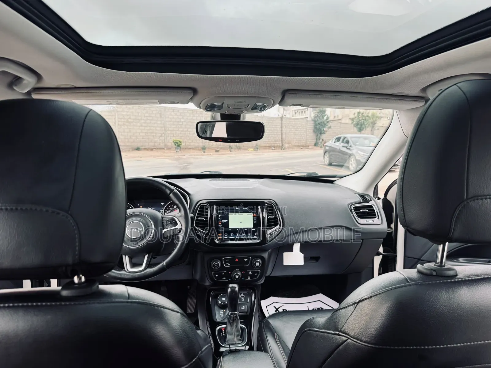 Jeep Cherokee 2018 Beige