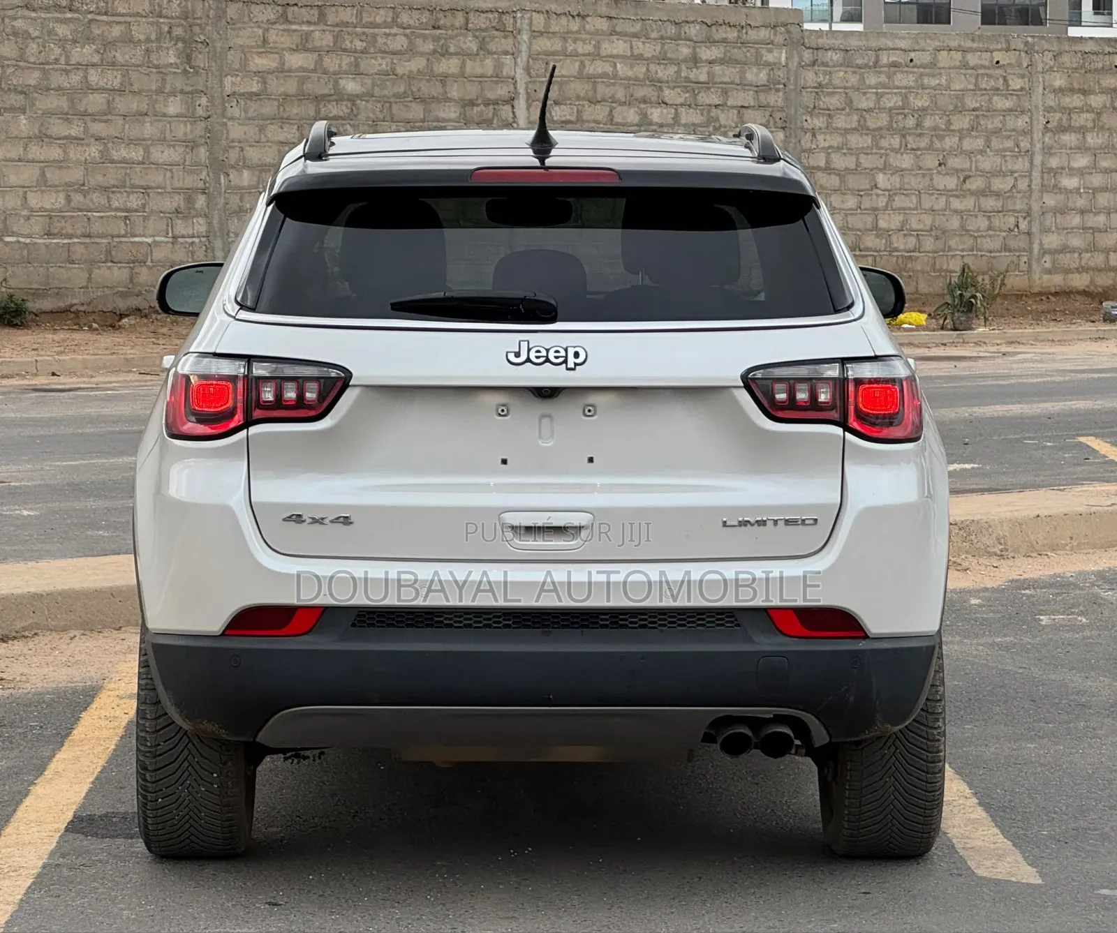 Jeep Cherokee 2018 Beige