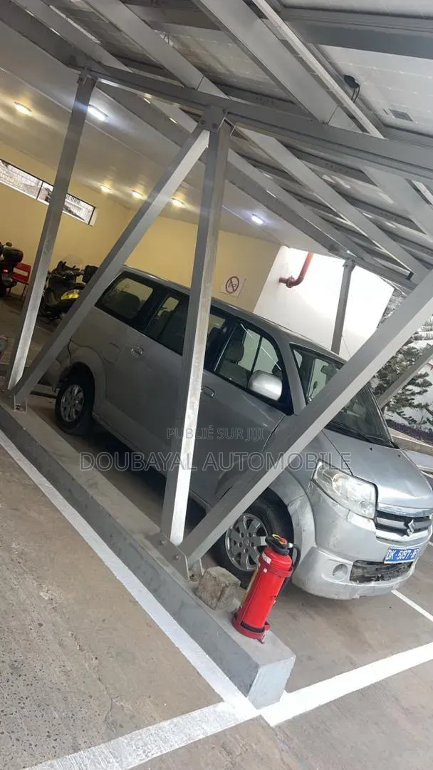 Suzuki Adresse 2017 Gris
