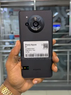 Nouveau Sharp Aquos R7 256 GB Noir