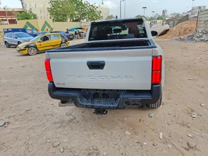 Toyota Tacoma 2024 Blanc