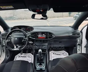 Peugeot 308 2017 Blanc