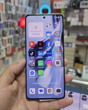 Nouveau Oppo Reno10 Pro 256 GB Gris