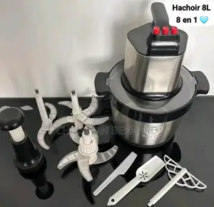 Hachoir 8L 8 en 1