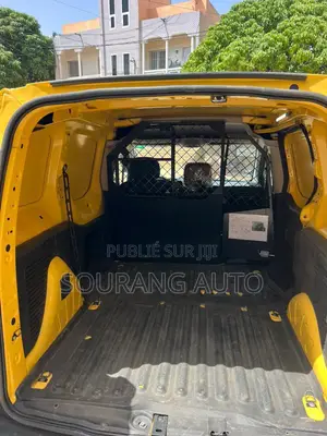 Citroen Berlingo 2017 Jaune