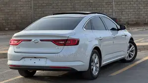 Renault Samsung SM6 2016 Blanc