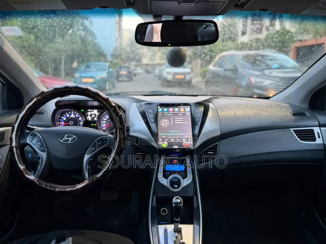 Hyundai Elantra 2014 Blanc