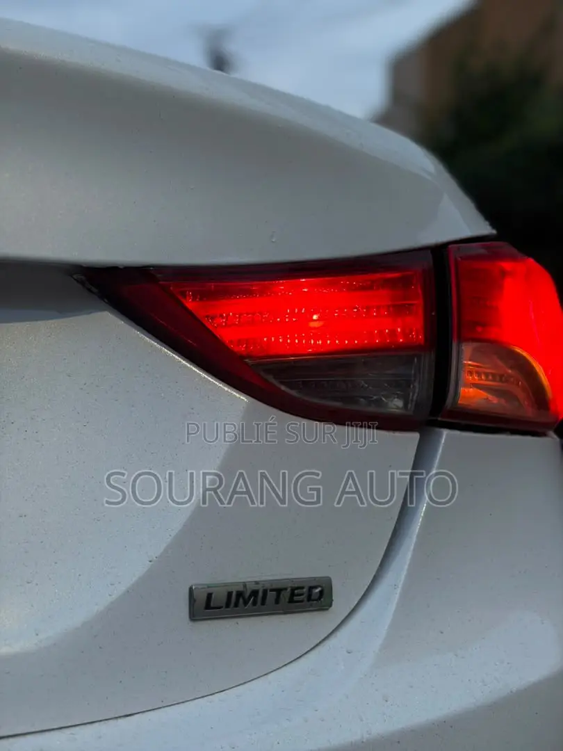 Hyundai Elantra 2014 Blanc