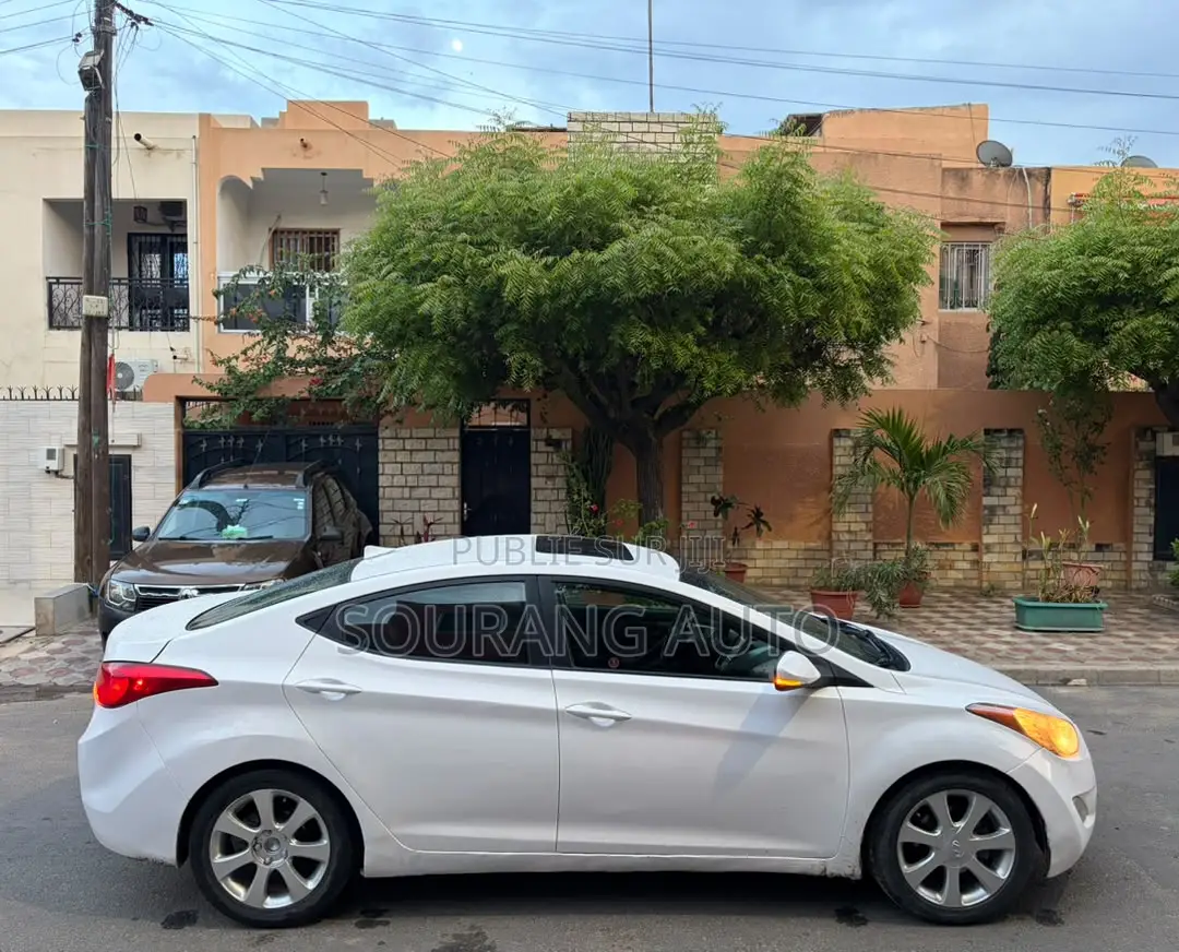 Hyundai Elantra 2014 Blanc