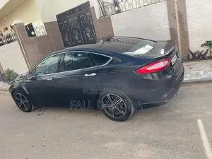 Ford Fusion 2014 Noir