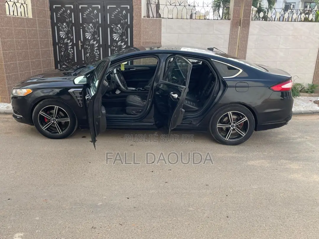 Ford Fusion 2014 Noir