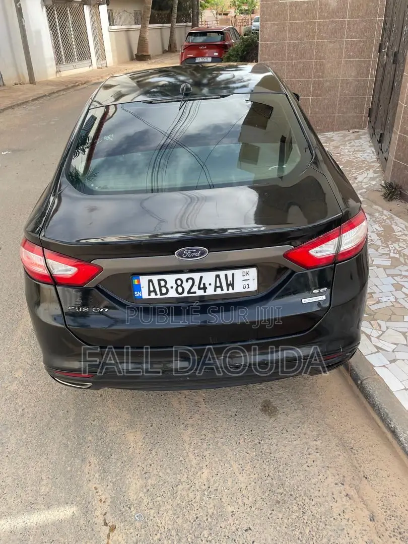 Ford Fusion 2014 Noir