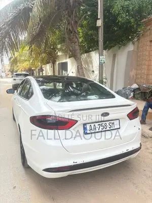 Ford Fusion 2014 Blanc