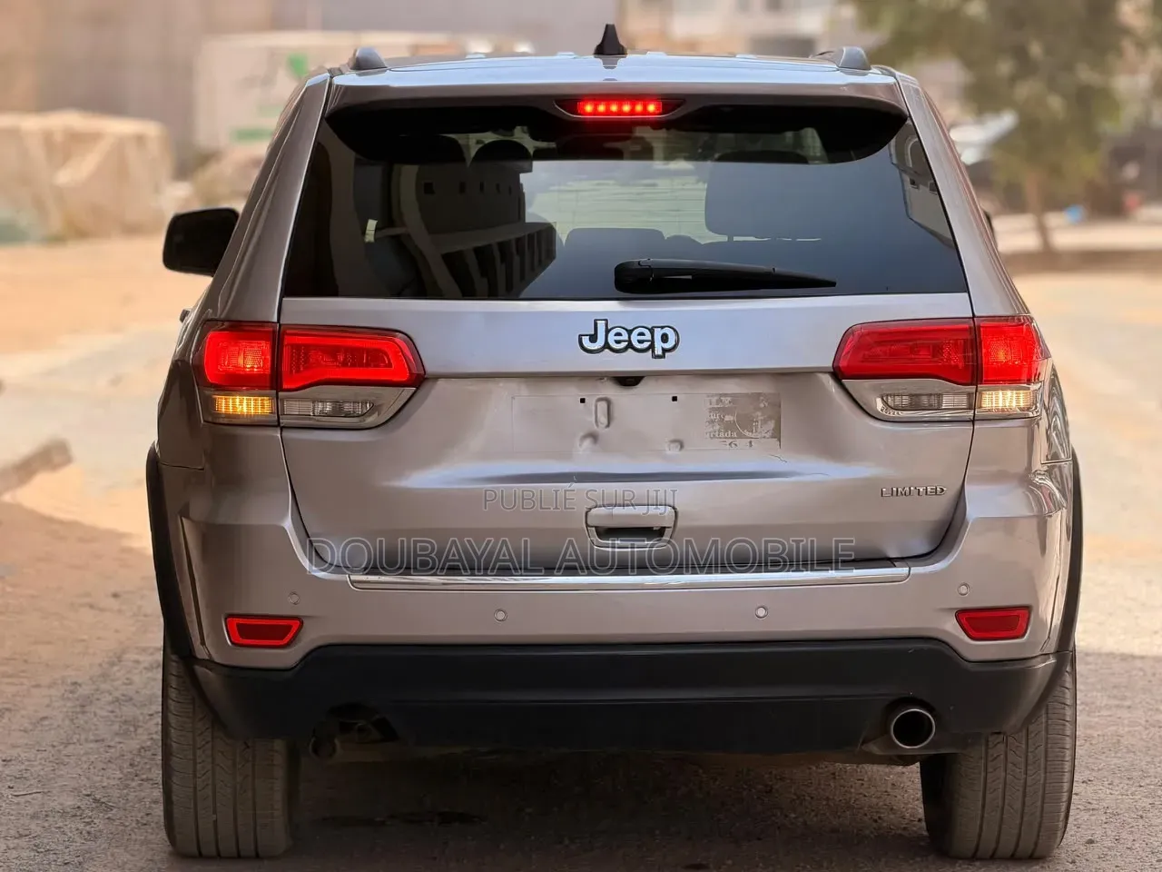 Jeep Grand Cherokee 2017 Beige