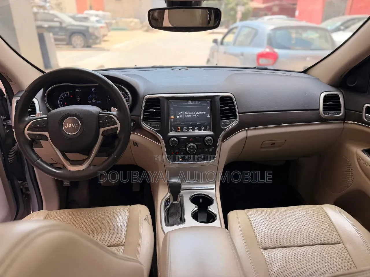 Jeep Grand Cherokee 2017 Beige