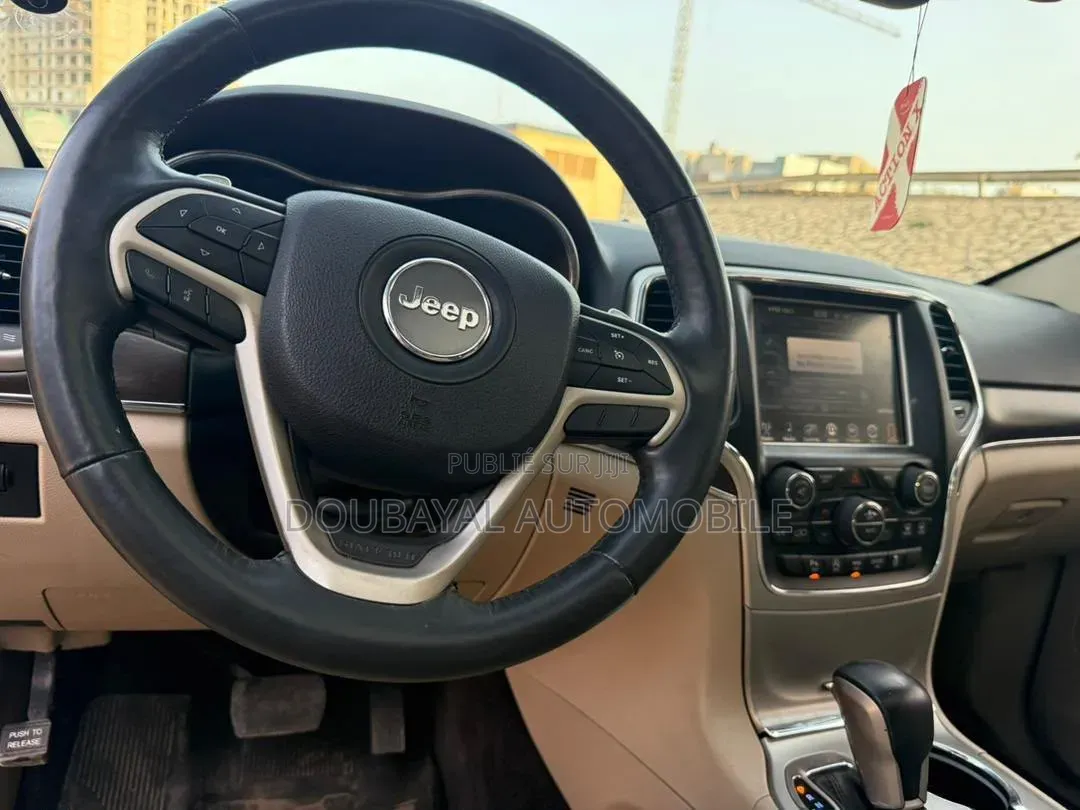Jeep Grand Cherokee 2017 Noir Mat