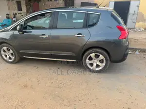 Peugeot 3008 2011 Gris