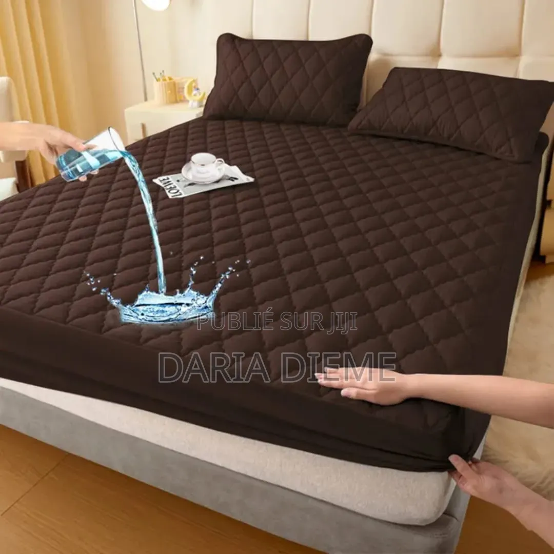 Housse De Protection Matelassée 200×220 Cm, Douce, Confortable