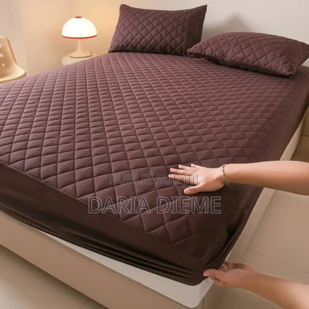 Housse De Protection Matelassée 200×220 Cm, Douce, Confortable