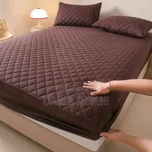 Housse De Protection Matelassée 200×220 Cm, Douce, Confortable