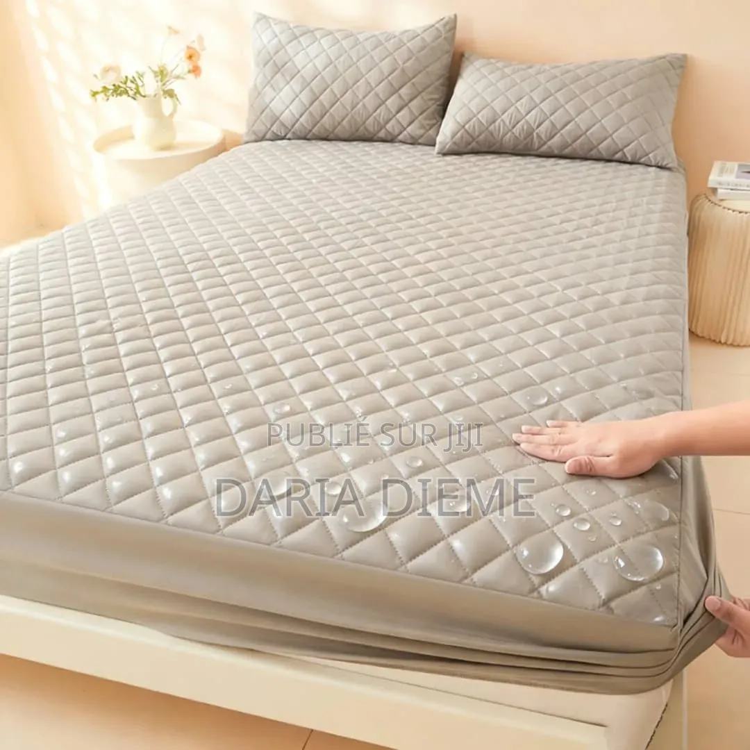 Housse De Protection Matelassée 200×220 Cm, Douce, Confortable