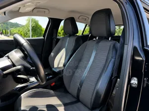 Peugeot 2008 2021 Noir