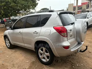 Toyota RAV4 2012 Gris