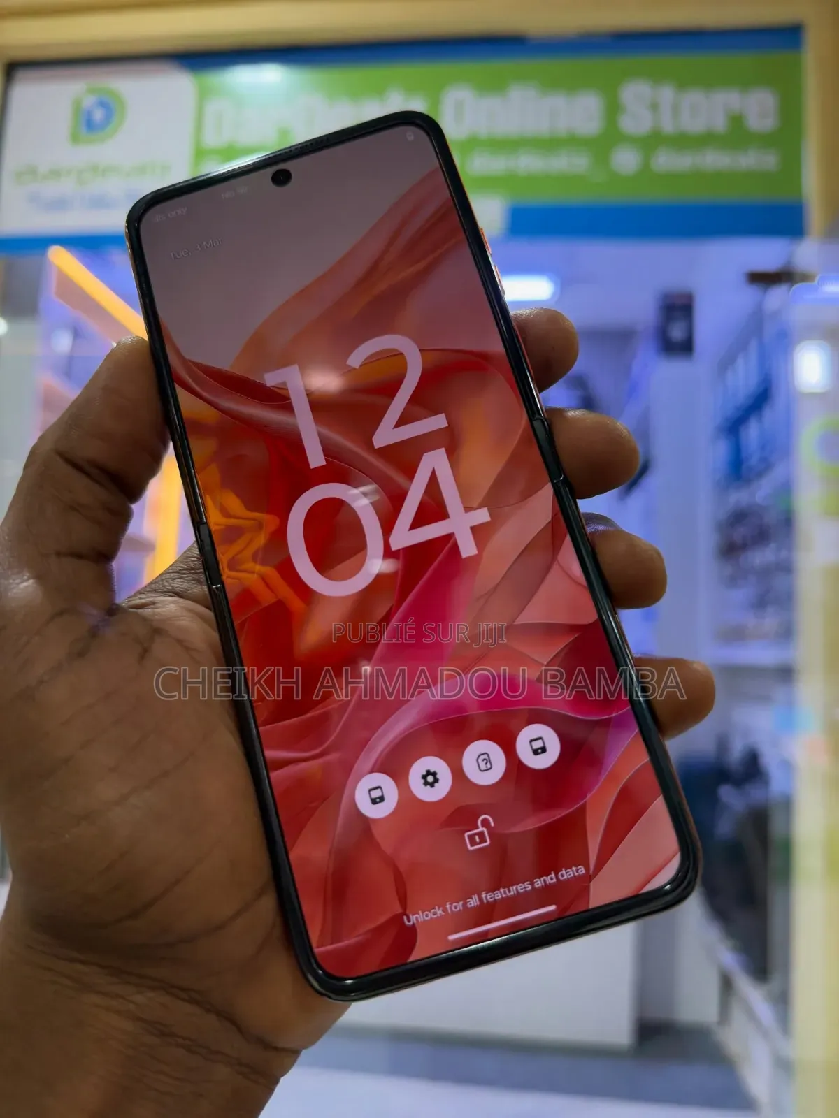 Nouveau Motorola Razr 50 256 GB Orange
