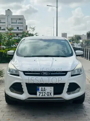 Ford Escape 2015 Blanc