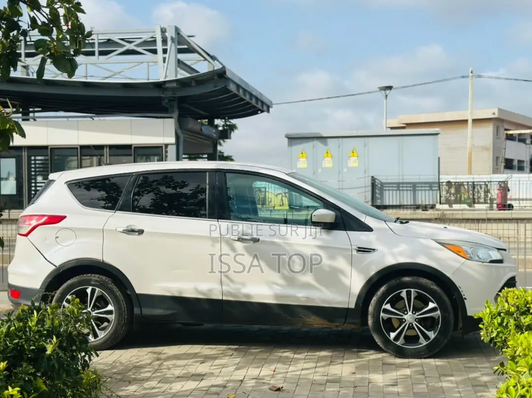 Ford Escape 2015 Blanc