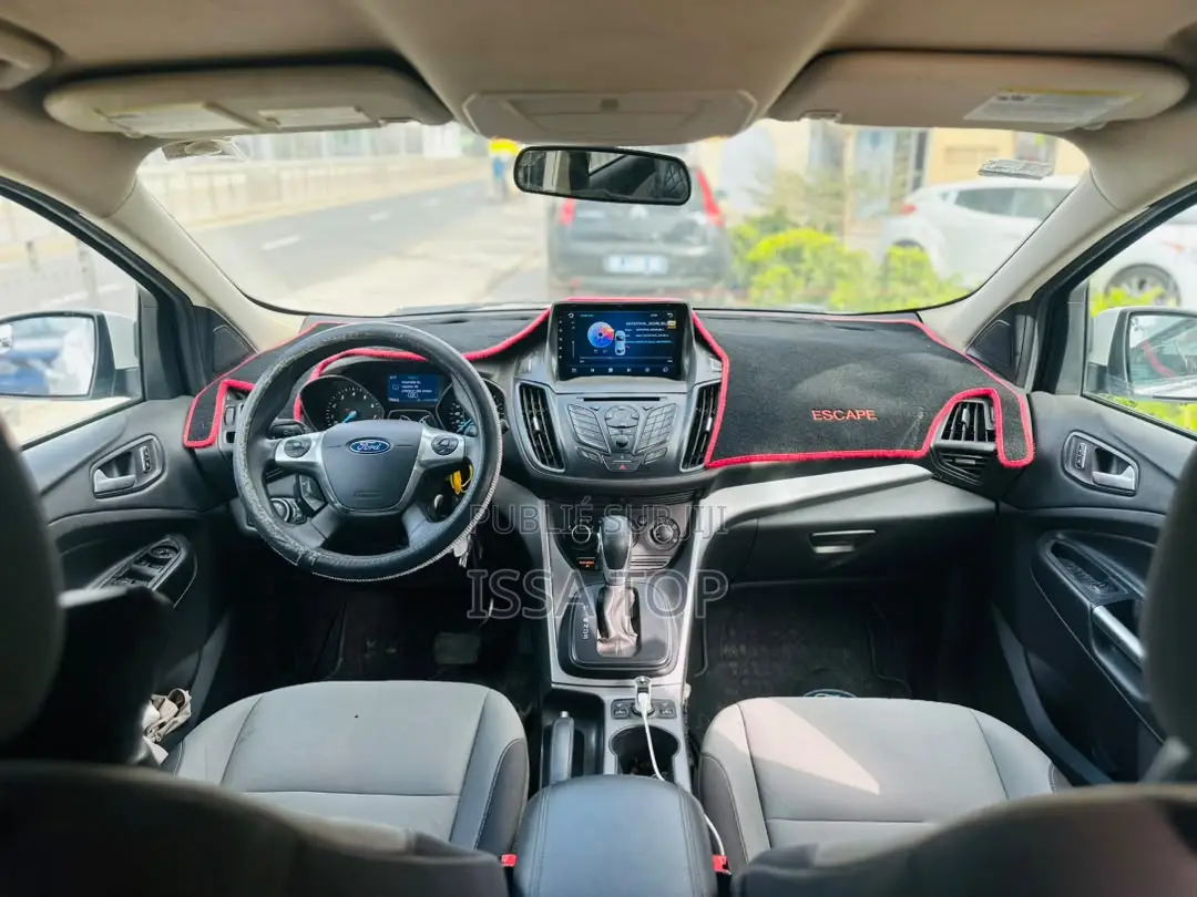 Ford Escape 2015 Blanc