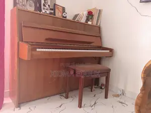 Piano Steinway