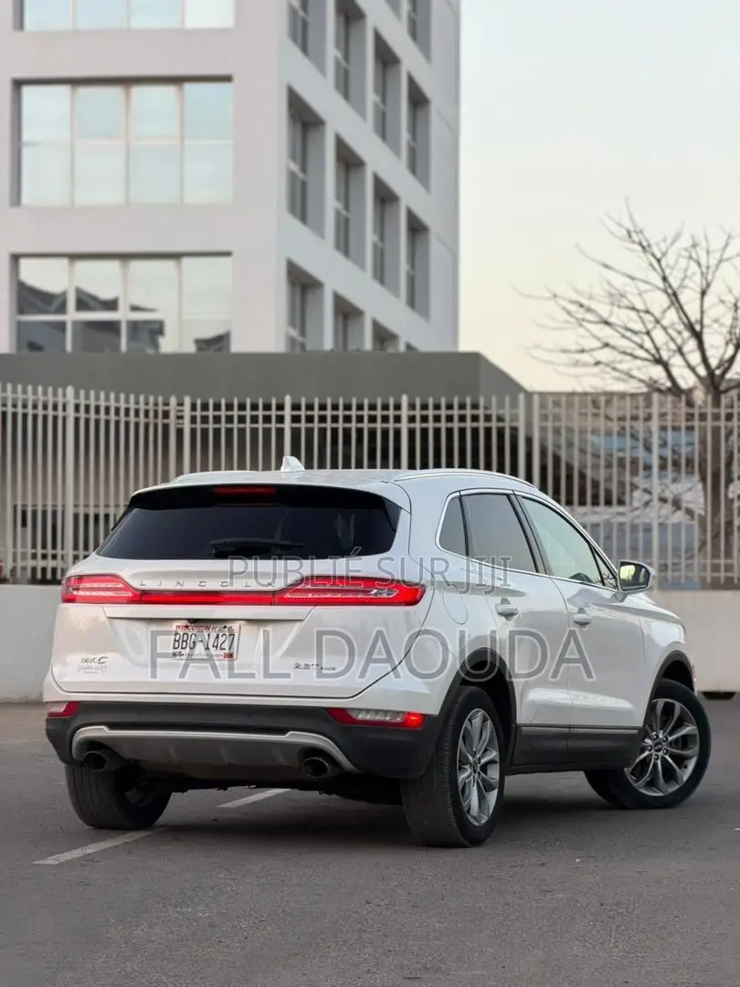 Lincoln MKT 2017 Blanc