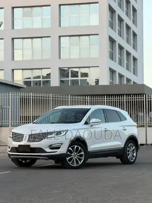 Lincoln MKT 2017 Blanc