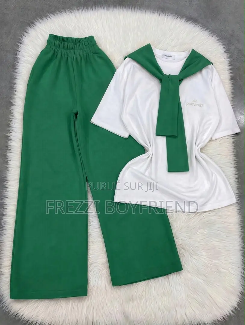 Ensemble Disponible Tout Les Taille
