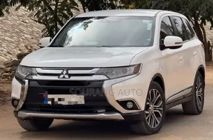 Mitsubishi Outlander 2016 Blanc