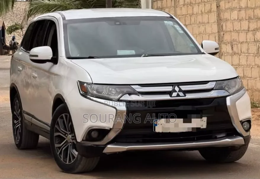 Mitsubishi Outlander 2016 Blanc