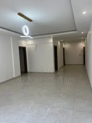 3chbre Appartement dans Mayda, Ouakam à Louer