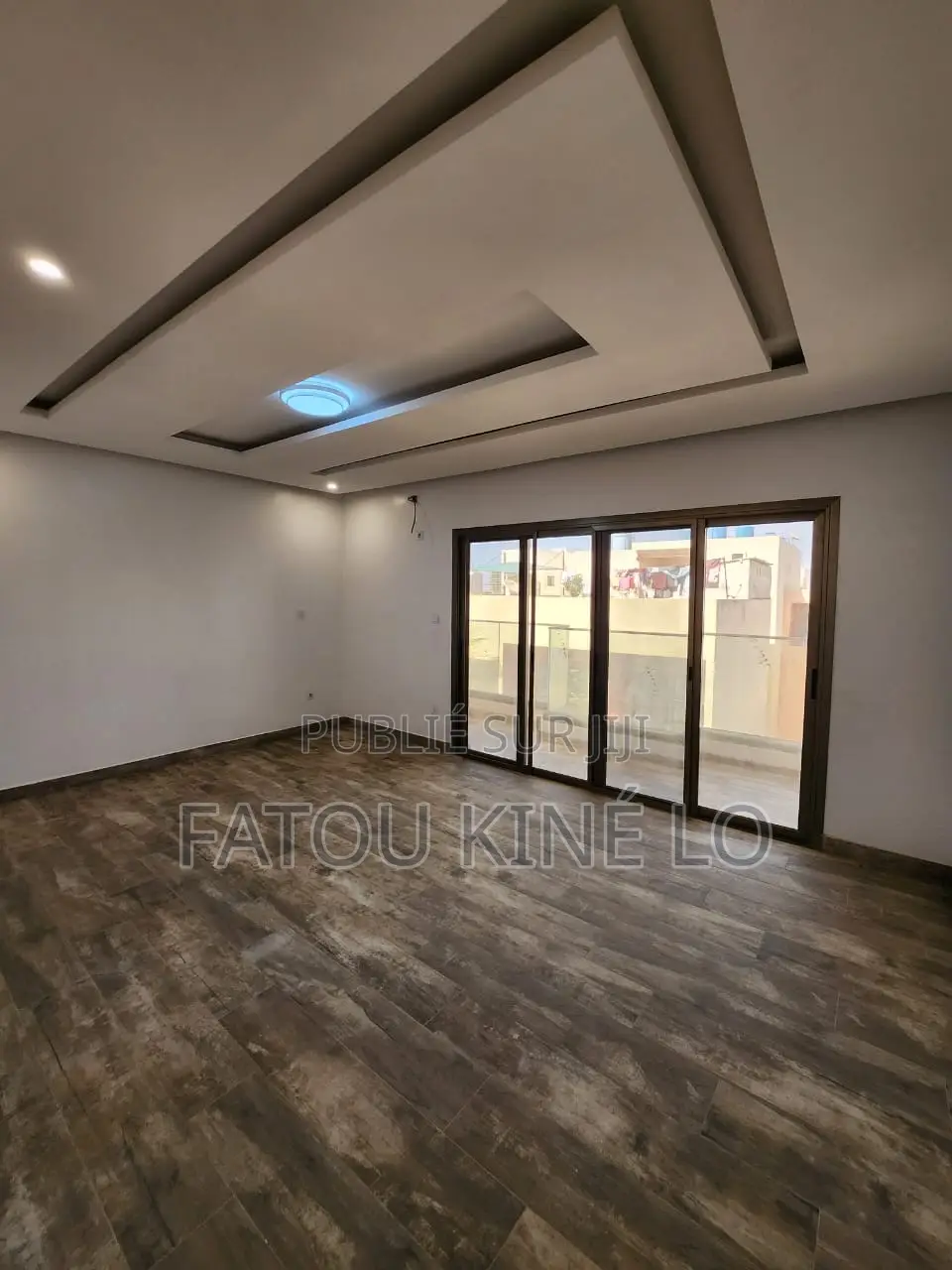 3chbre Appartement dans Mayda, Almadies à Louer