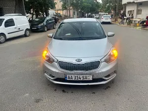 Kia K3 2015 Gris