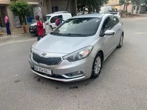 Kia K3 2015 Gris