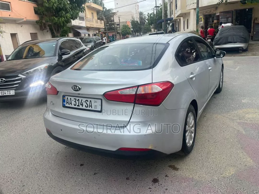 Kia K3 2015 Gris
