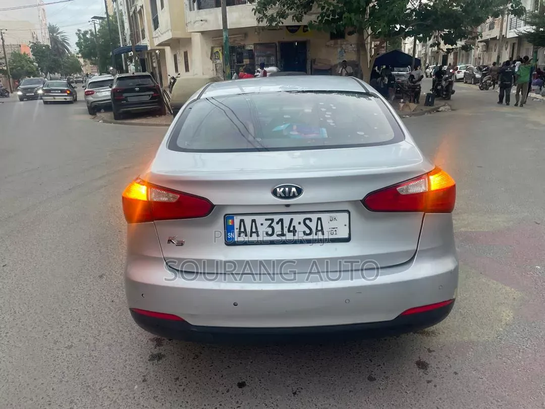 Kia K3 2015 Gris