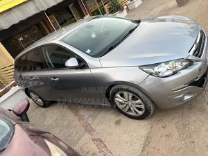 Peugeot 308 2017 Gris