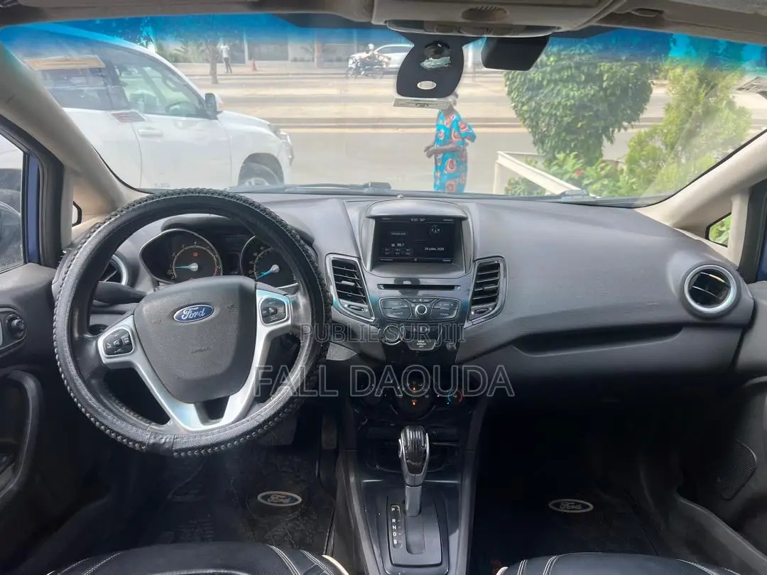 Ford Fiesta 2017 Bleu