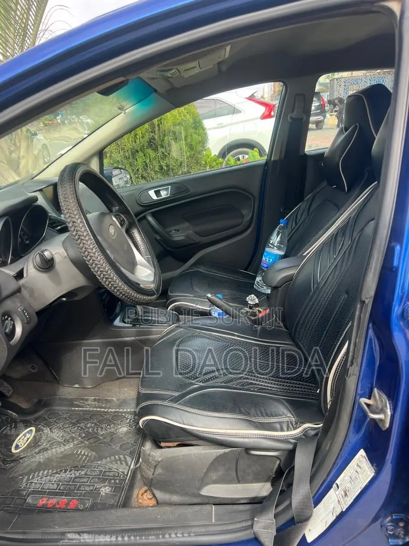 Ford Fiesta 2017 Bleu