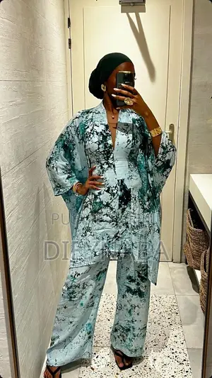 Tenue De Qualité