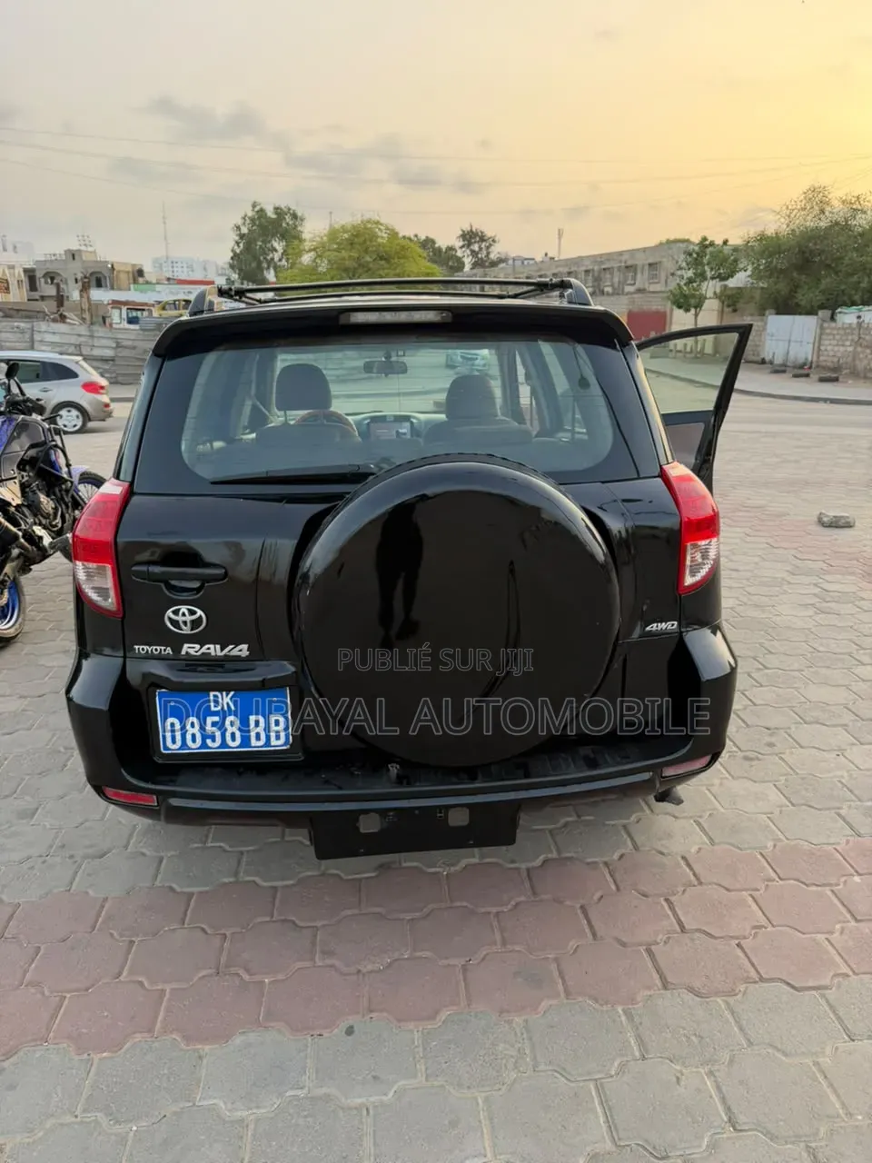Toyota RAV4 2008 Noir Mat