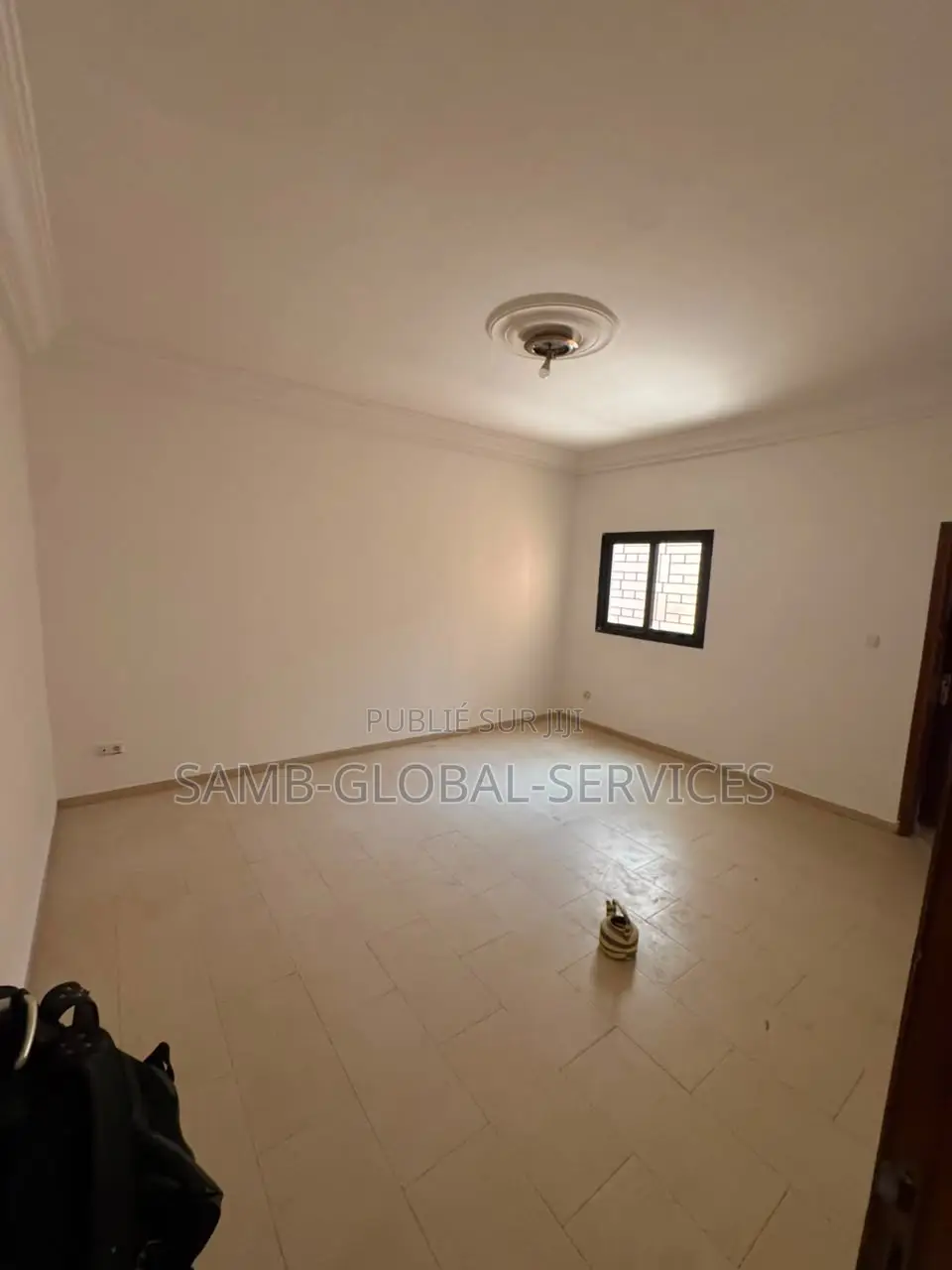 Appartement F3 À Louer Pour Usage De Bureau Ou Habitation