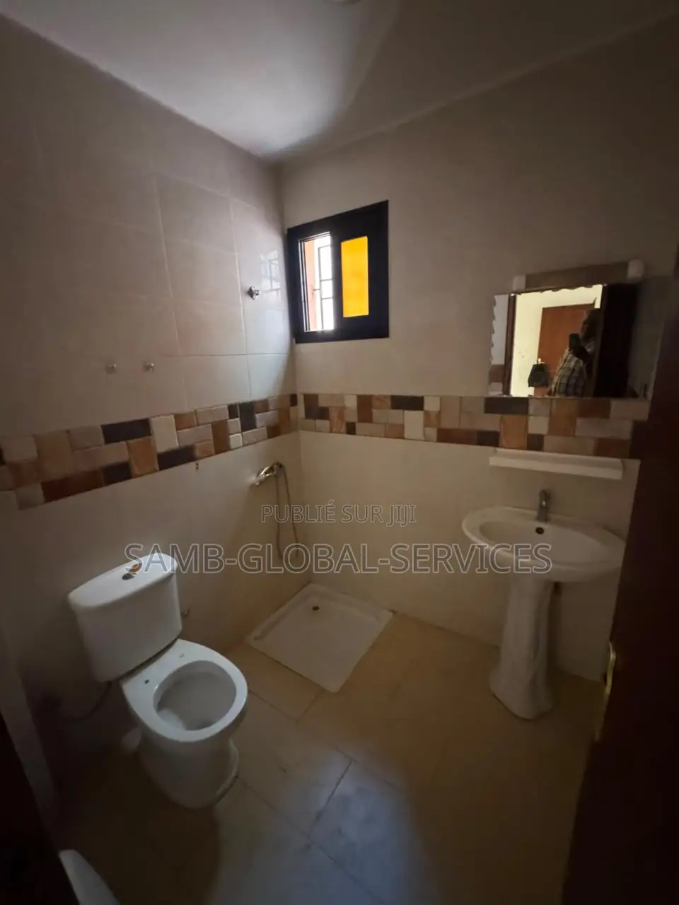 Appartement F3 À Louer Pour Usage De Bureau Ou Habitation